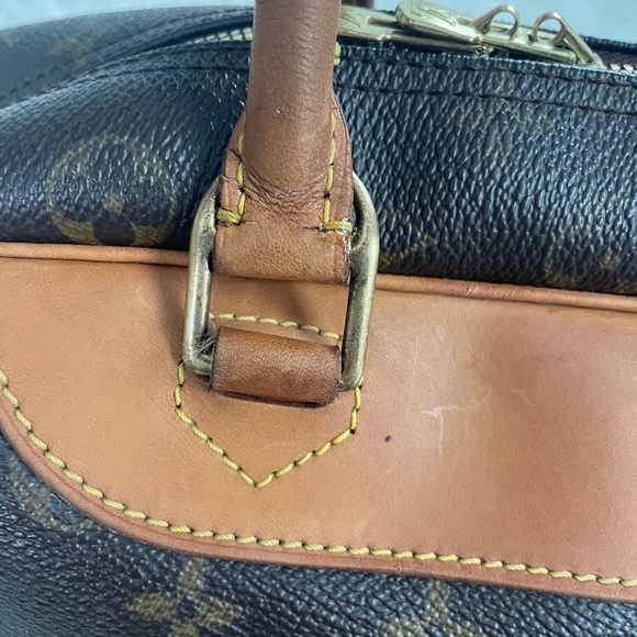 Louis Vuitton Brown Monogram Deauville Bag - Picture 13 of 16